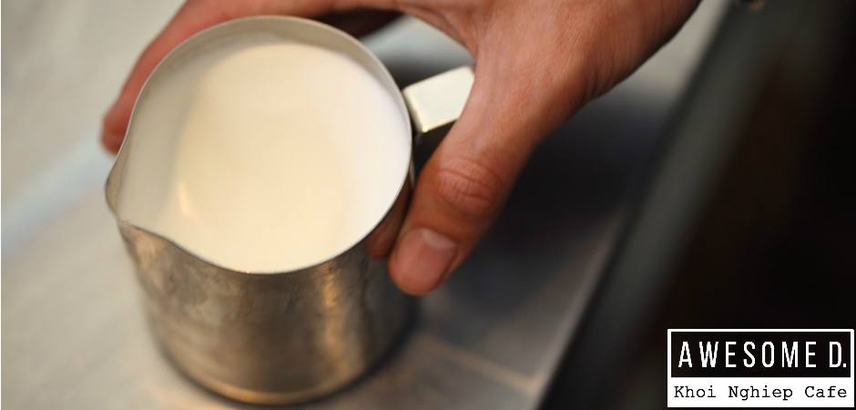 z[khoinghiepcafe.com] Cách làm cappuccino đánh sữa Latte Art 5