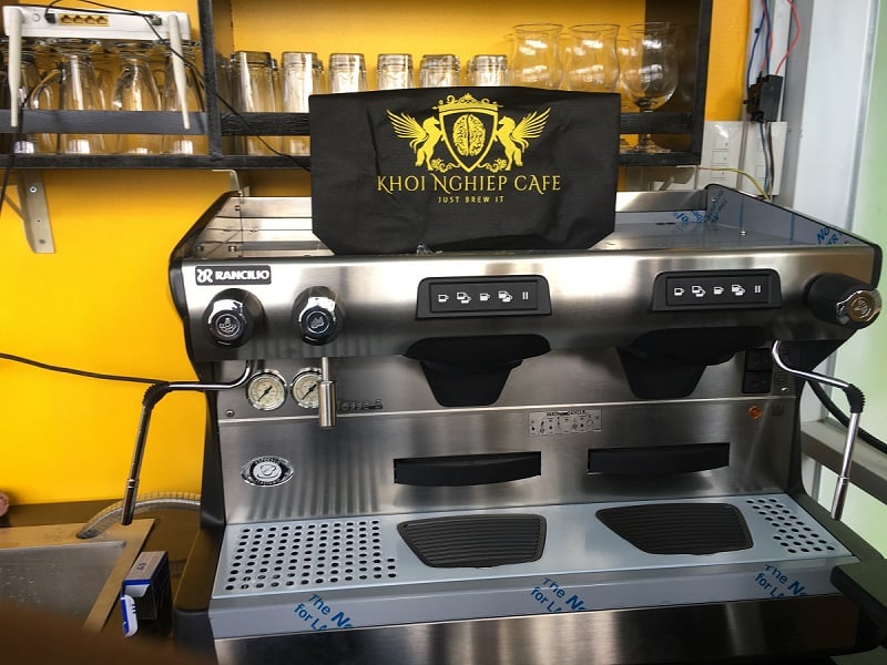 Cho thue may pha cafe chuyen nghiep rancilio classe 5 usb ho chi minh gia re tot nhat 3