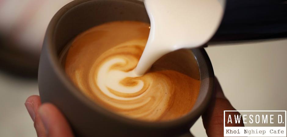 z[khoinghiepcafe.com] Cách làm cappuccino đánh sữa Latte Art 6