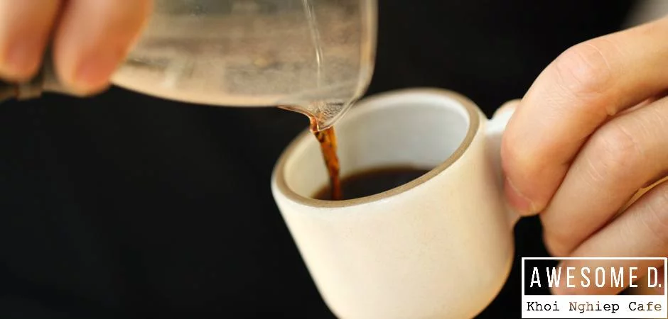 z[khoinghiepcafe.com] Pha cà phê kiểu nel drip 9